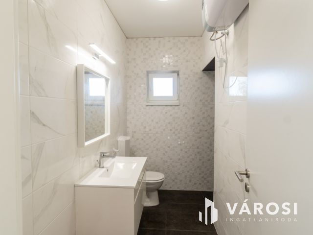 Siófok-Sóstón önálló családi ház