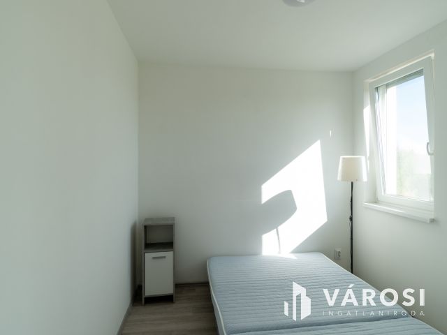 Két ingatlan egy telken, különleges lehetőség