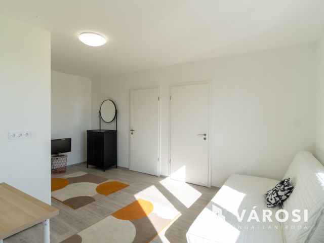 Két ingatlan egy telken, különleges lehetőség