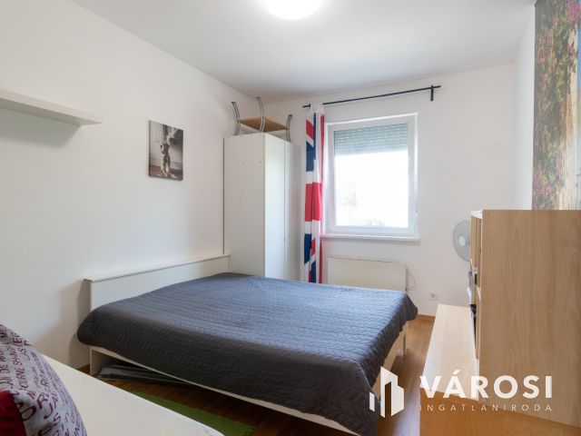 Két ingatlan egy telken, különleges lehetőség