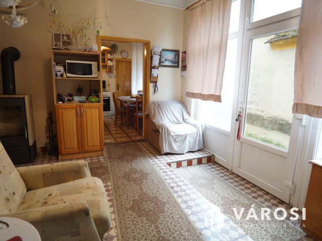 Átlagos állapotú, családi ház Sormáson