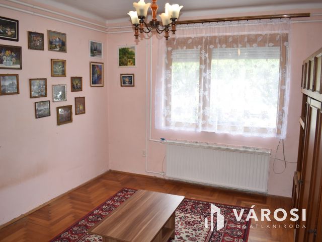 Két generációs családi ház a románvároson!