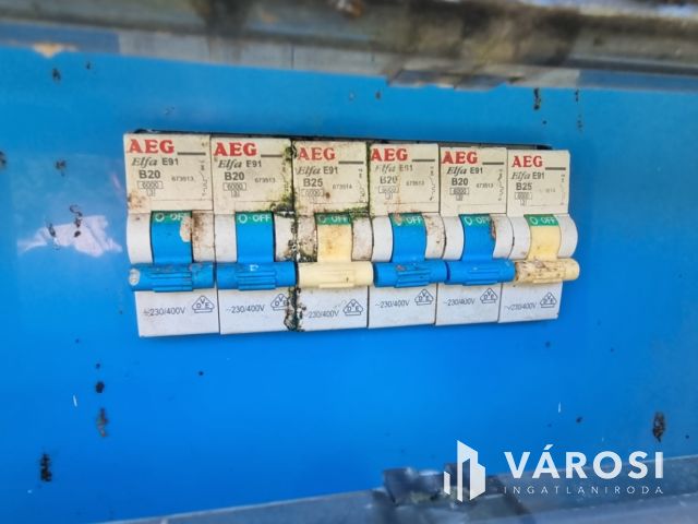 Összközműves eladó telek, Hosszúvölgyön!