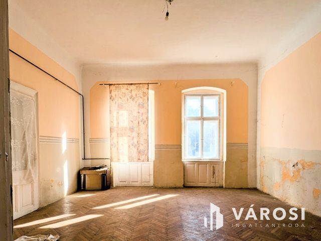 Nagypolgári Nagy ház Nagy telken!