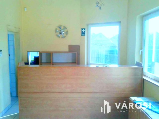 Többcélú telephely kiadó a Déli Ipari Park szomszédságában