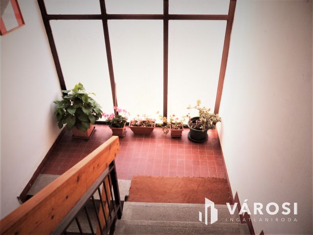 2 külön szobás a belváros peremén