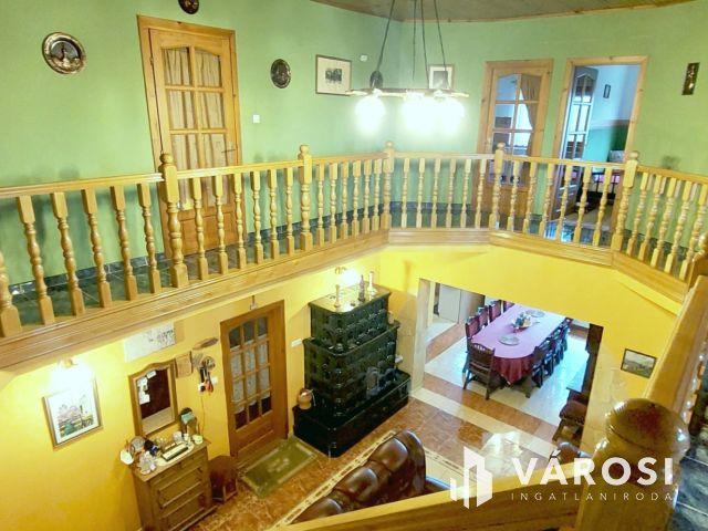 Nagycsaládosoknak, vállalkozáshoz exkluzív ingatlan eladó!