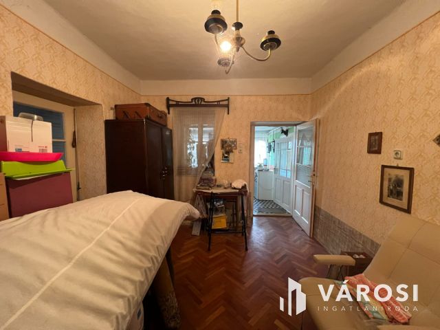 Barátságos, azonnal költözhető, 4 szobás vidéki házikó