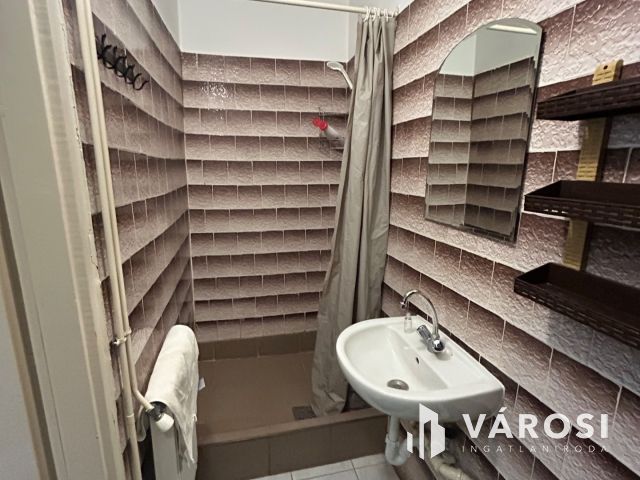 Eladó egy kihagyhatatlan 2in1 üzlethelyiseg