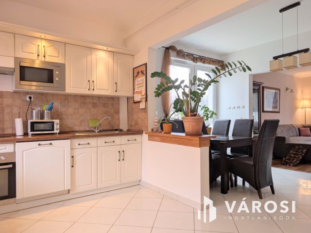 Tökéletes családi otthon a kertvárosban!