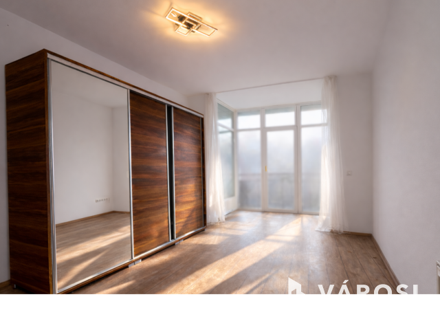 Debrecen-Nagyerdő kiemelt övezetében lakás ELADÓ