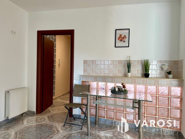 Debrecen-Nagyerdő kiemelt övezetében lakás ELADÓ