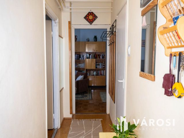 Eladó sestakerti lakás, formáld saját ízlésed szerint!