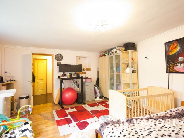 SZEGEDEN Móravároson családi házat kínálok