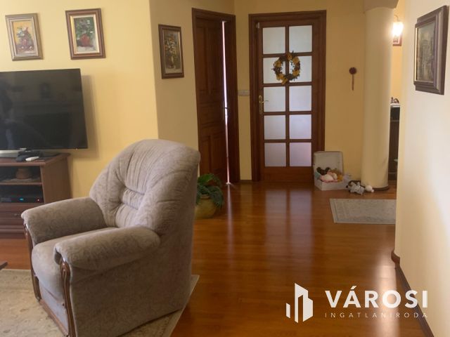 Prémium családi ház kiváló lokációban eladó