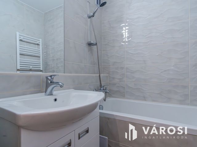Null kilóméteres első emeleti lakás a tarjában