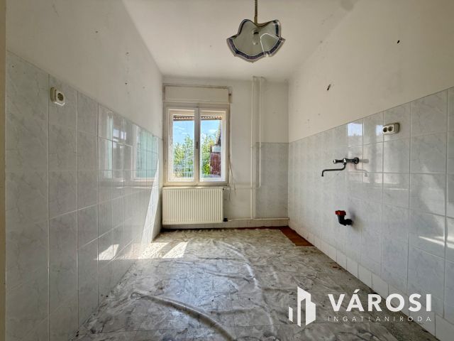 Festői környezetben, Bujákon családi ház eladó!